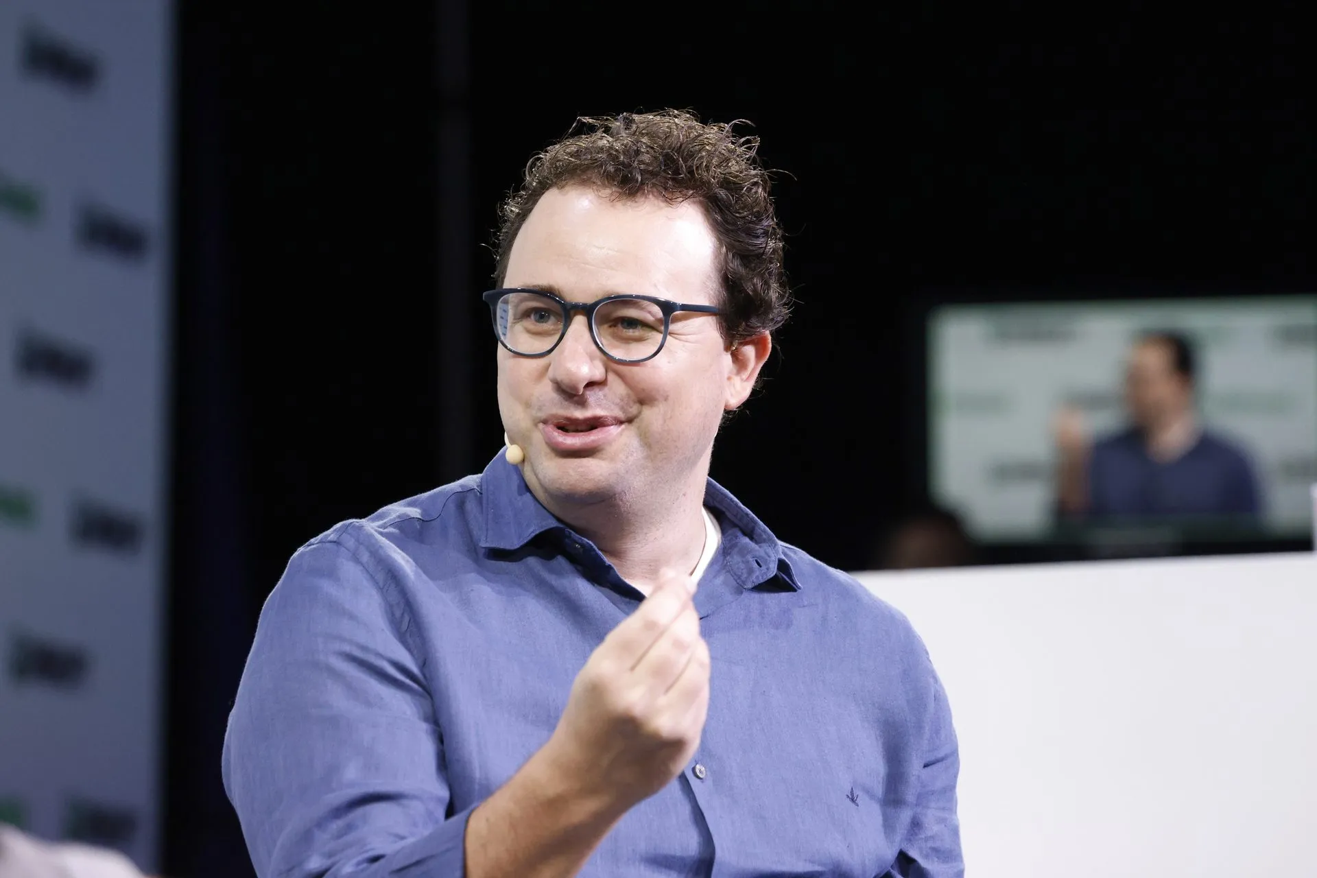 AI giant Anthropic woos potential investors ahead of stock market debut