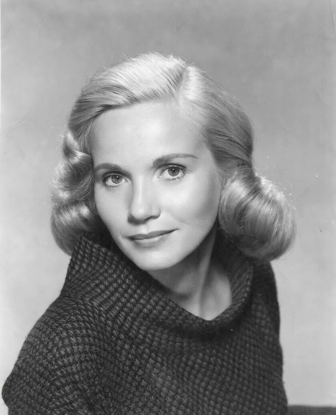 Eva Marie Saint in a studio portrait from around 1951, early in her screen career