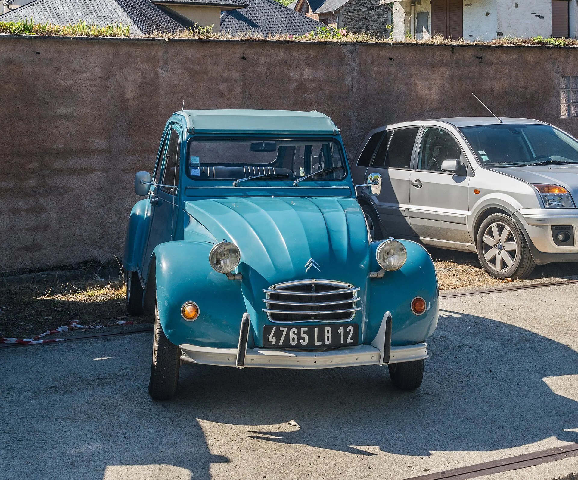 The 'Tin Snail' Is Back: Citroën Revives the 2CV as a €15,000 Electric City Car